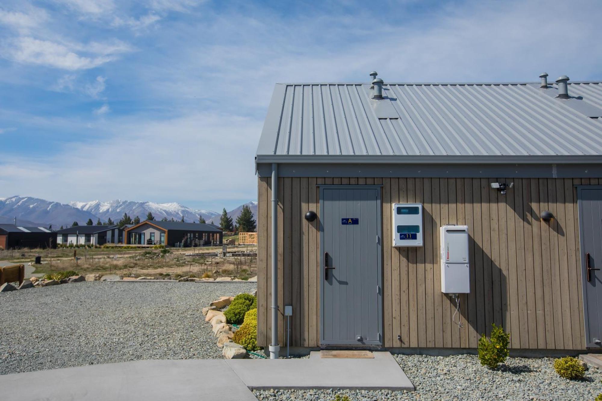 Skyrim Lodge Lake Tekapo Exteriör bild