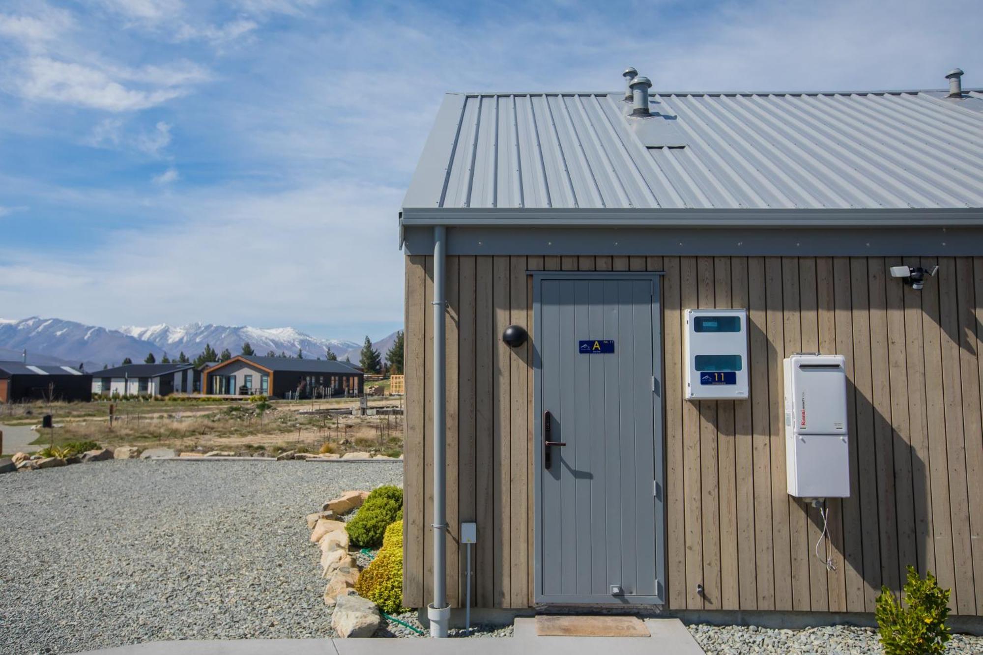 Skyrim Lodge Lake Tekapo Exteriör bild